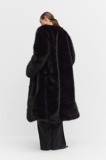 Amira coat