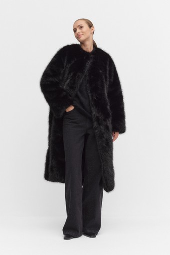 Amira coat