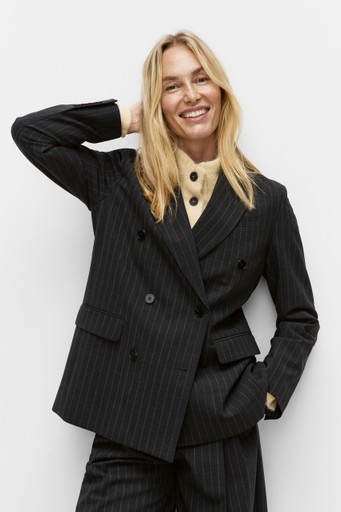 Carla DB blazer