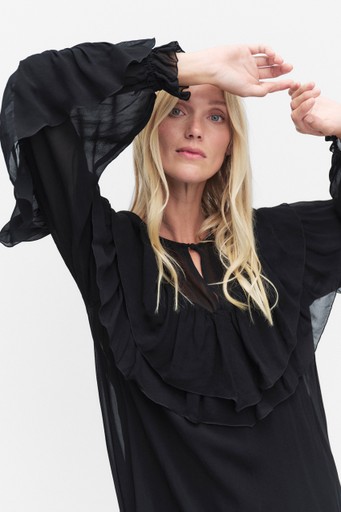 Lissaboa dress