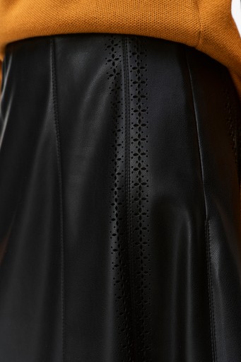 Satu skirt