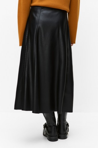 Satu skirt