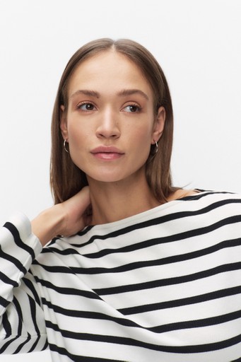 Esther top