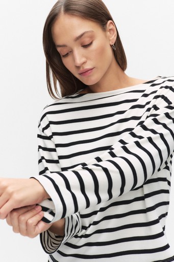 Esther top
