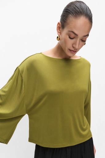 Raquel cape top
