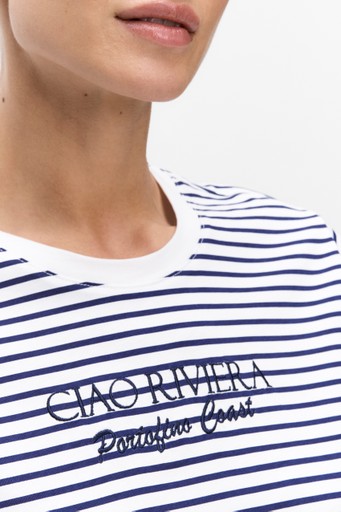 Nonni tee