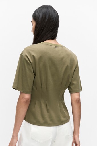 Aniara tee