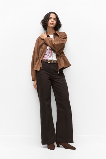 Noor tee