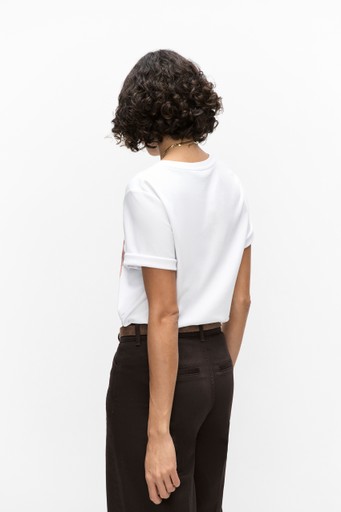 Noor tee