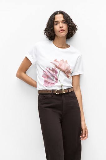 Noor tee