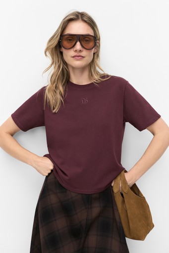 Roka tee