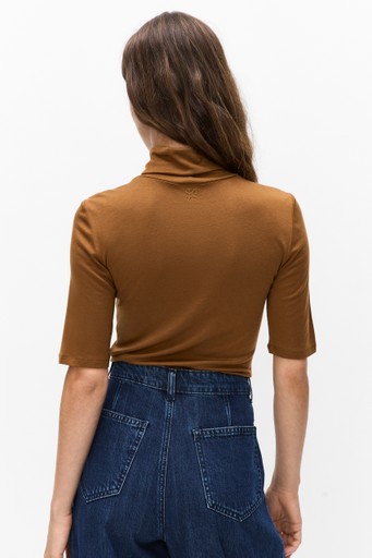 Iris rollneck