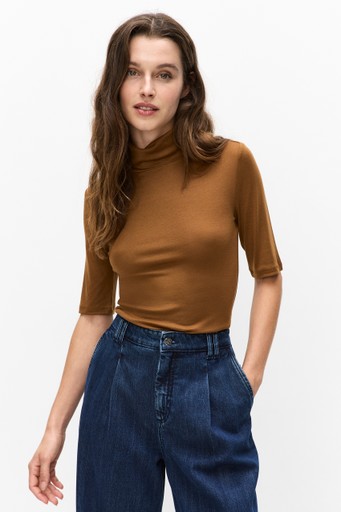Iris rollneck