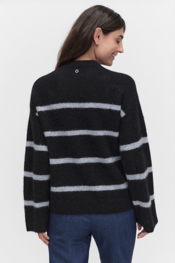 Lea sweater