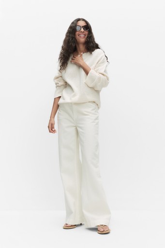 Elira Sweater