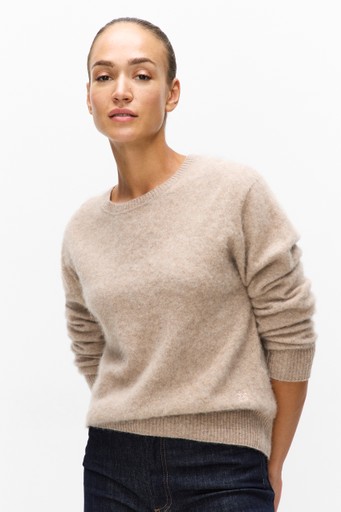 Bianca R-neck sweater