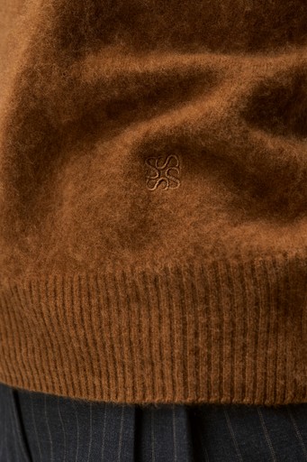 Bianca V-neck sweater