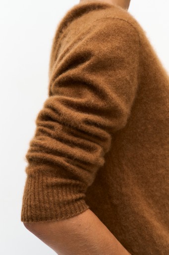 Bianca V-neck sweater