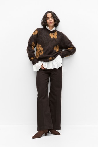 Thyra sweater