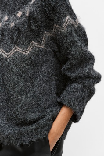 Rorika sweater