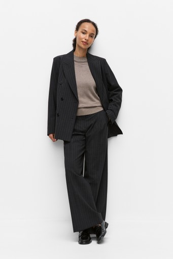 Wilma mockneck sweater