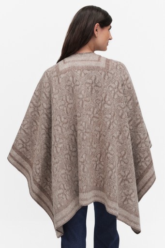 Angela wool cape