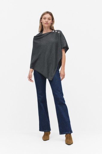 Freya poncho
