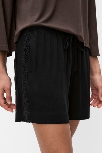 Hazel shorts