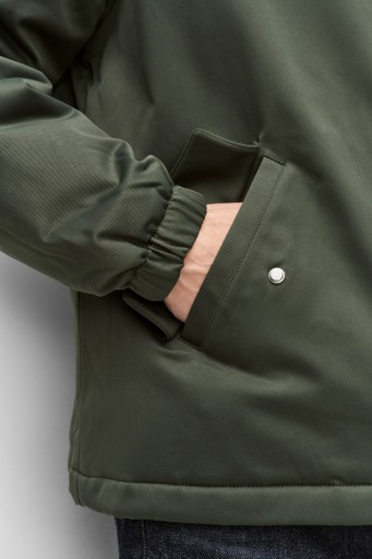 Padded hooded jacket