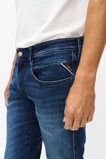 Anbass