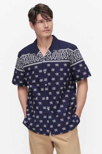 Scarf print ss shirt