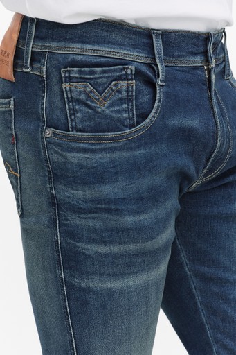 Anbass