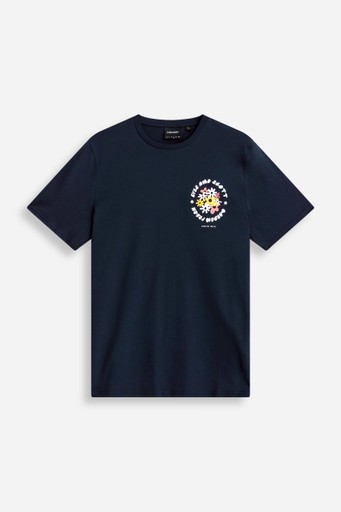 Graphic t-shirt