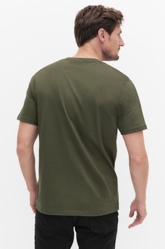 Plain t-shirt
