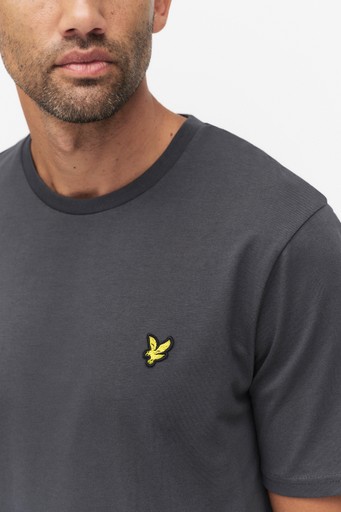Plain t-shirt
