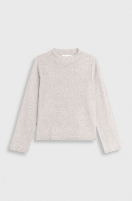 Beige neulepusero naisille, pyöreä pääntie