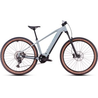 CUBE Reaction Hybrid Race 800 sähköpyörä desertgreen´n´prism