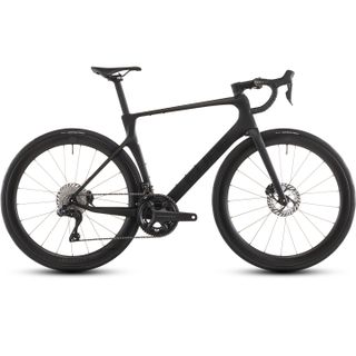 CUBE Agree C:62 Pro maantiepyörä blackline