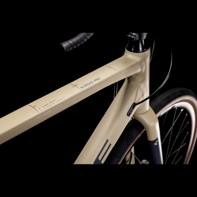 CUBE Nuroad Pro 2022 gravel grinder