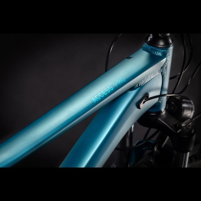 CUBE Access WS Pro Allroad 2021 naisten maastopyörä