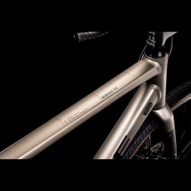 CUBE Nuroad EX 2022 gravel grinder