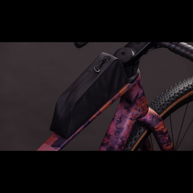 CUBE Nuroad C:62 EX gravel-pyörä