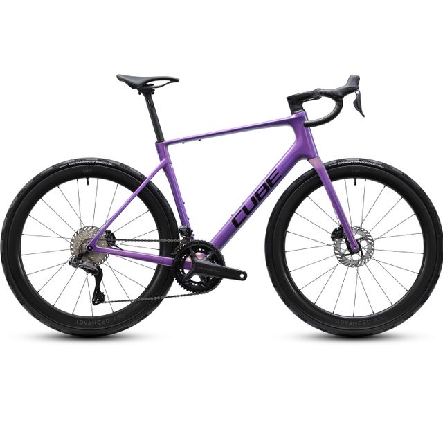 CUBE Attain C:62 SLT 2027 maantiepyörä