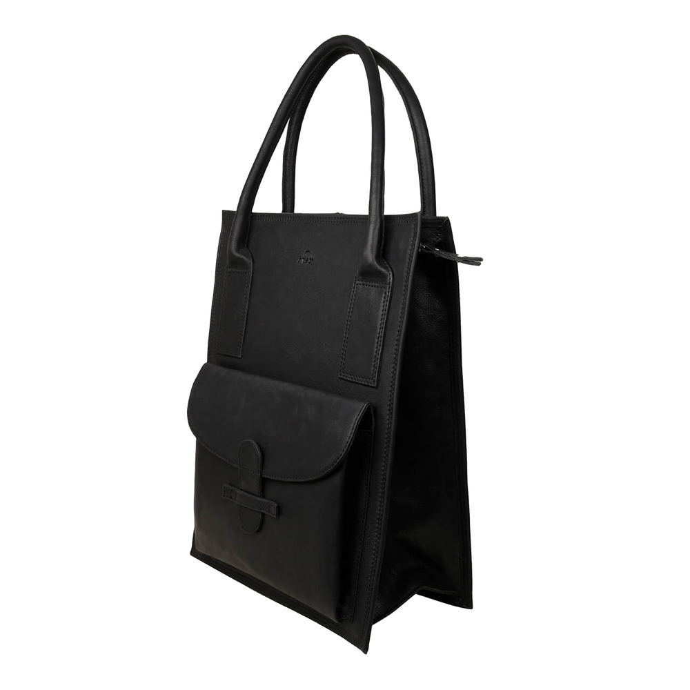 Ragusa shopper Tina