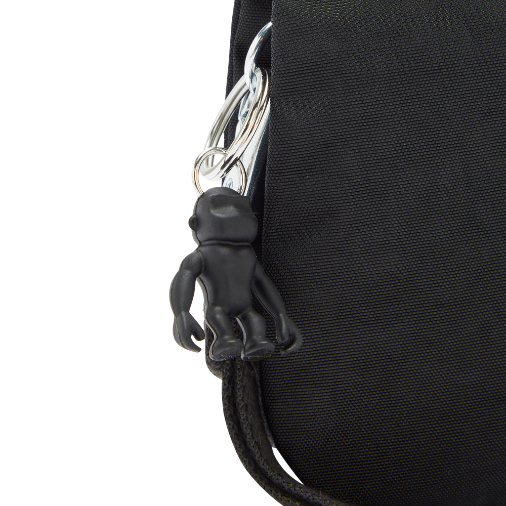Creativity XL, Pouch