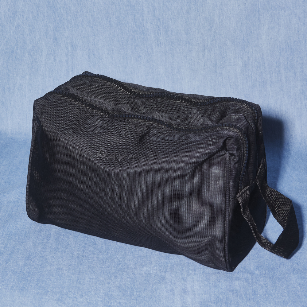 Day GW RE-Armor Washbag B