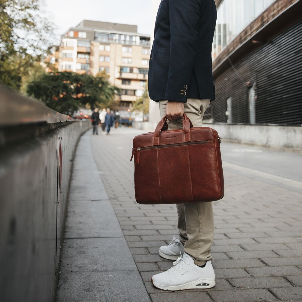 PC-veske Briefcase Medium skinn