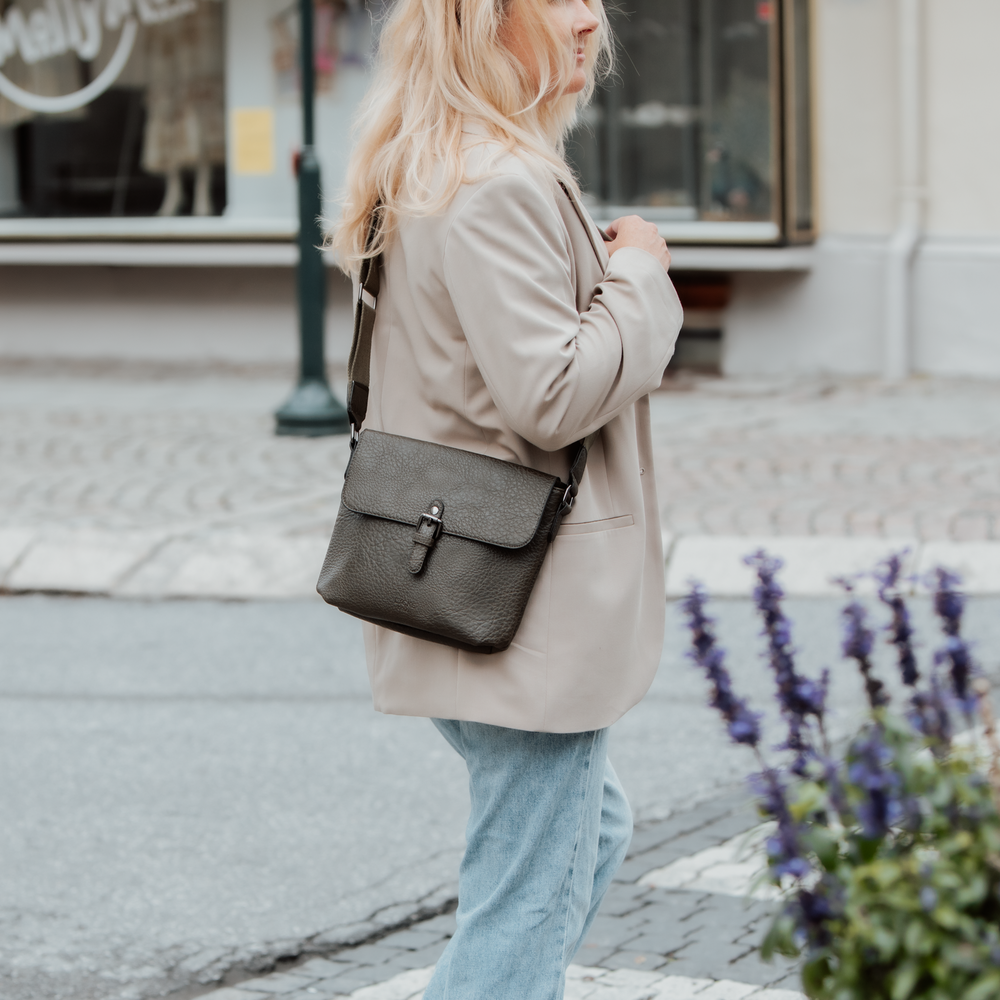 Skulderveske, Elin